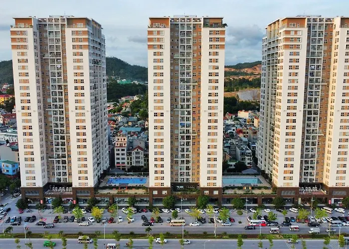 Khóa 4 * Hạ Long