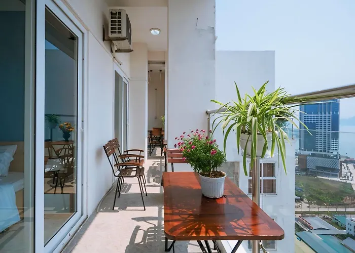 Khóa 4 * Hạ Long